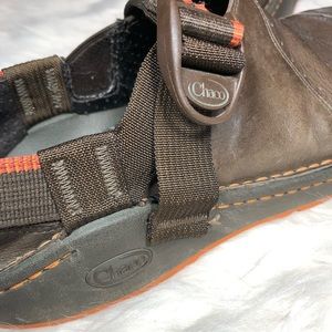 Chaco, Closed Toe Hiking Mike Clogs, Size 9